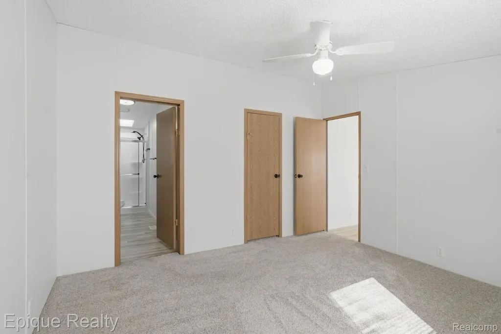 271 Lovell Court Flushing City MI 48433