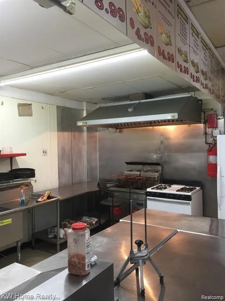 20650 Fenkell Avenue Detroit City MI 48223