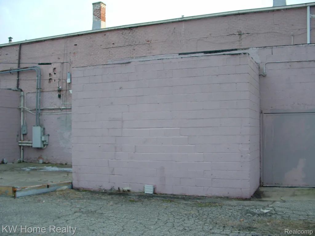 20650 Fenkell Avenue Detroit City MI 48223