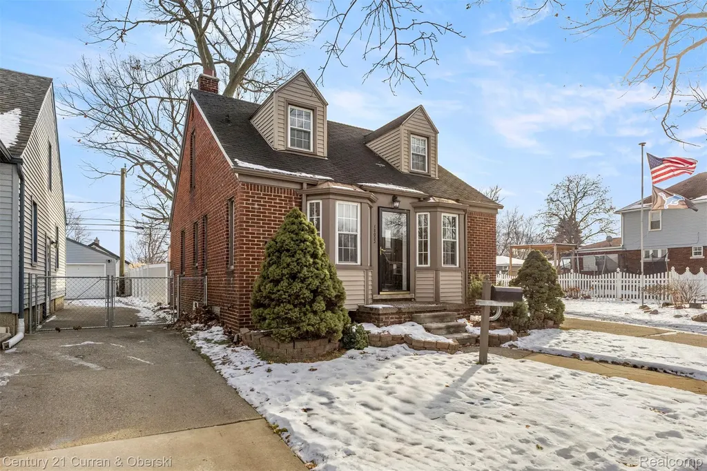 18022 Harman Street Melvindale City MI 48122