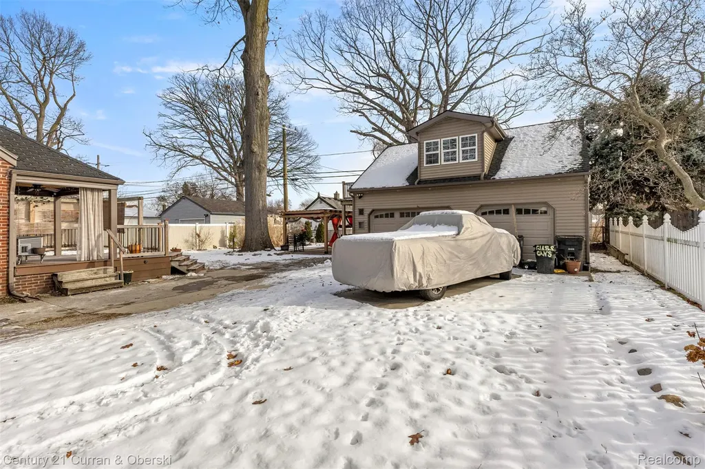 18022 Harman Street Melvindale City MI 48122