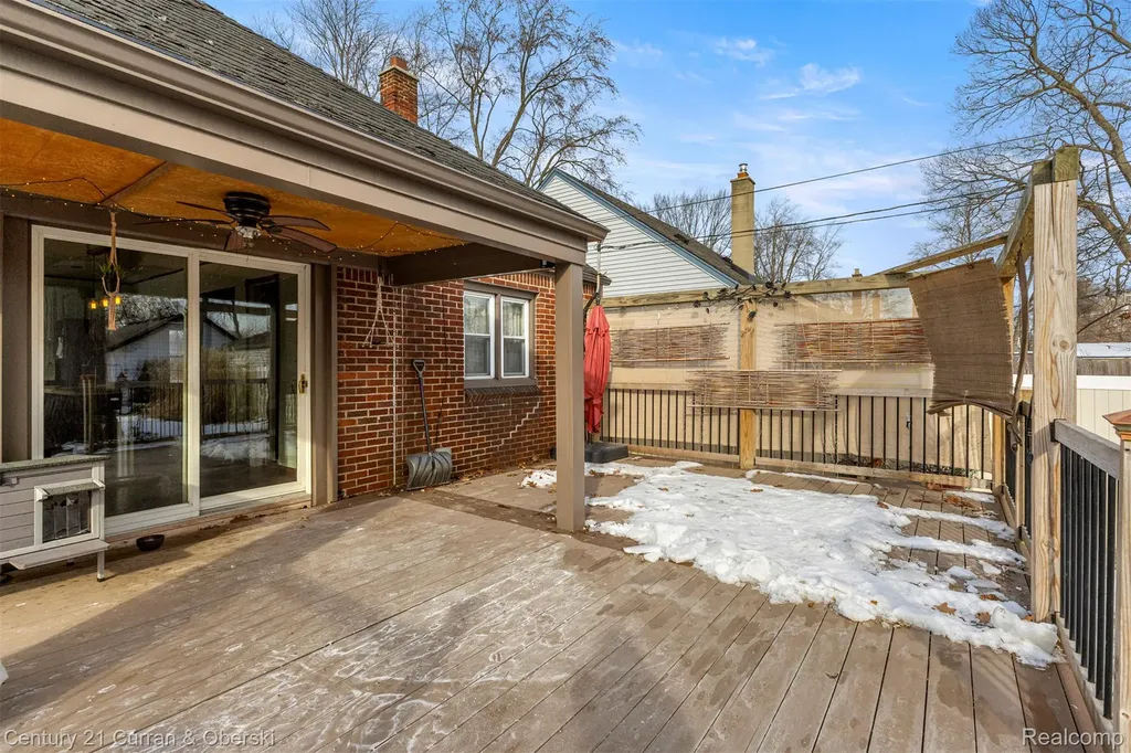 18022 Harman Street Melvindale City MI 48122