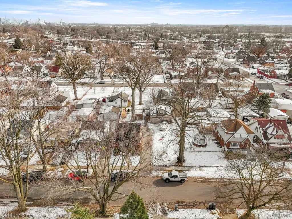18022 Harman Street Melvindale City MI 48122