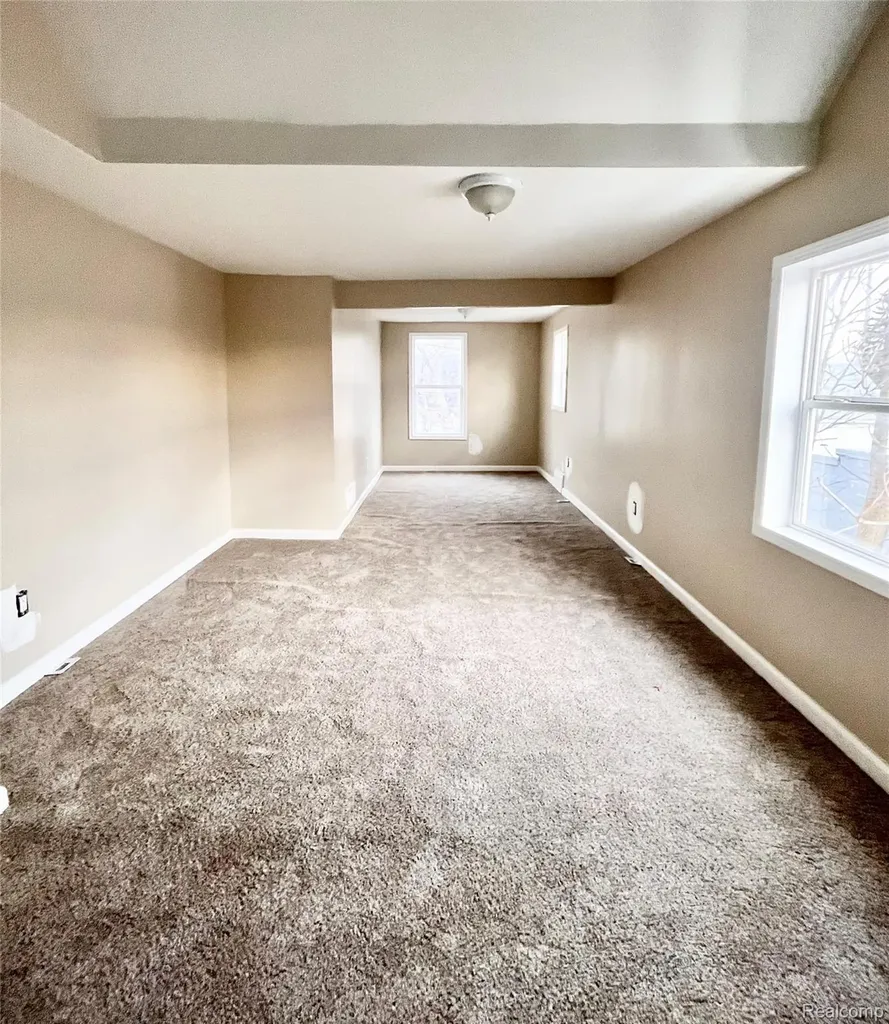 2410 Corunna Road Flint City MI 48503