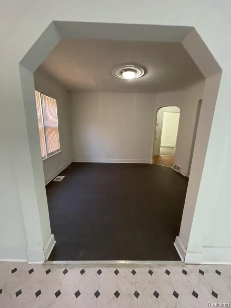 14560 Santa Rosa Drive Detroit City MI 48238