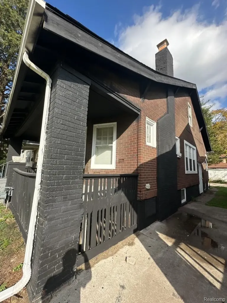 12290 Griggs Street Detroit City MI 48204