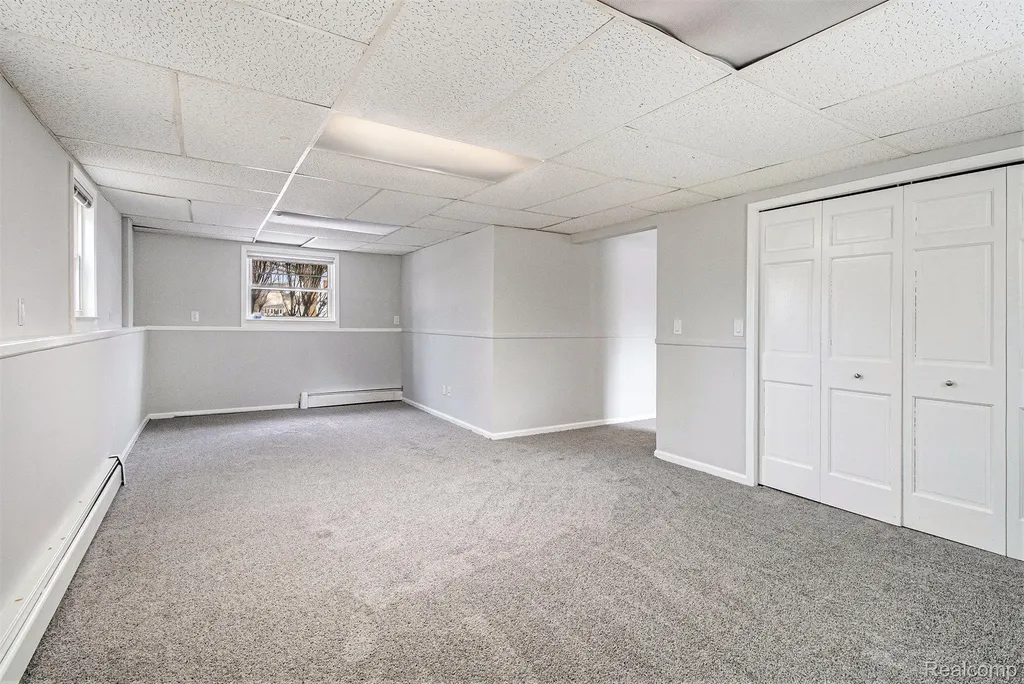 13428 Sequoia Lane Green Oak Township MI 48178