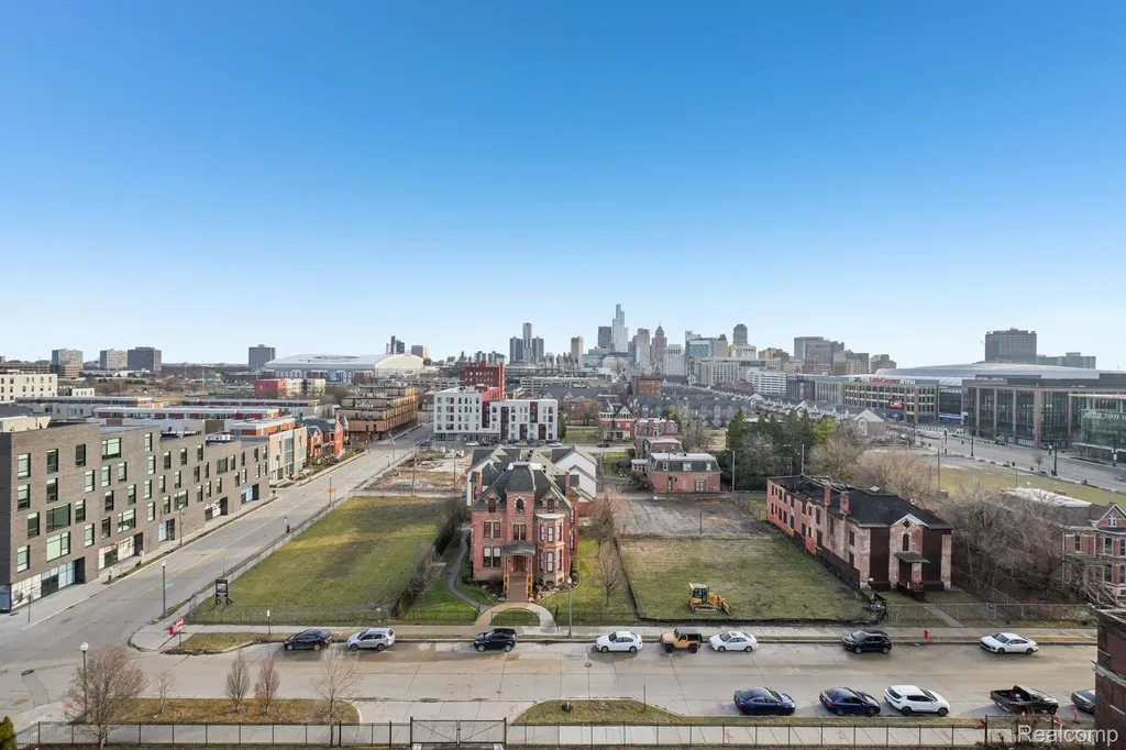 2915 John R Street Detroit City MI 48201