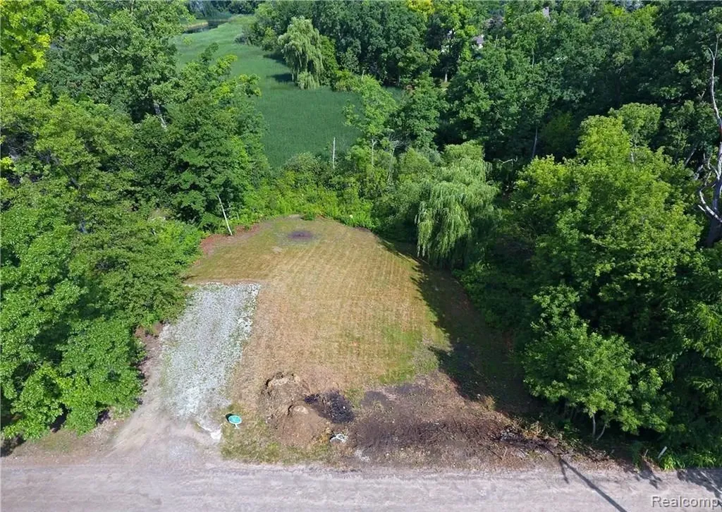 0 Oak Knoll Brighton Township MI 48116