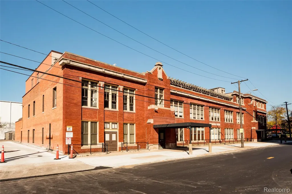 1395 Antietam Avenue Detroit City MI 48207
