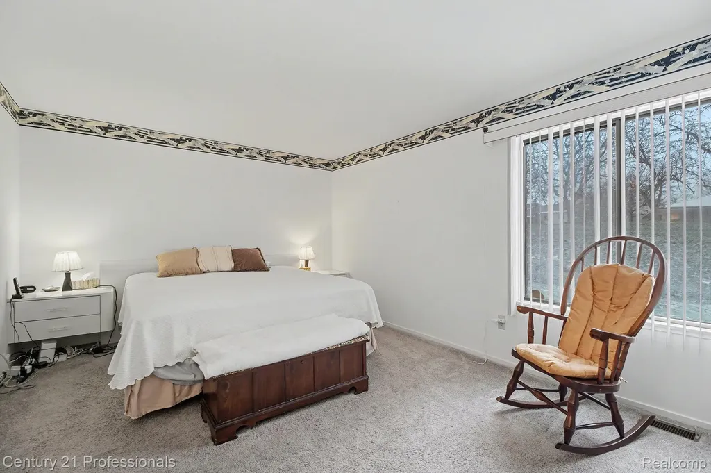 6680 Ridgefield Circle West Bloomfield Charter Township MI 48322