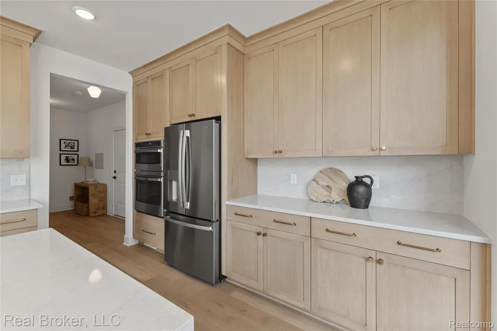 35704 Addison Drive New Baltimore City MI 48047