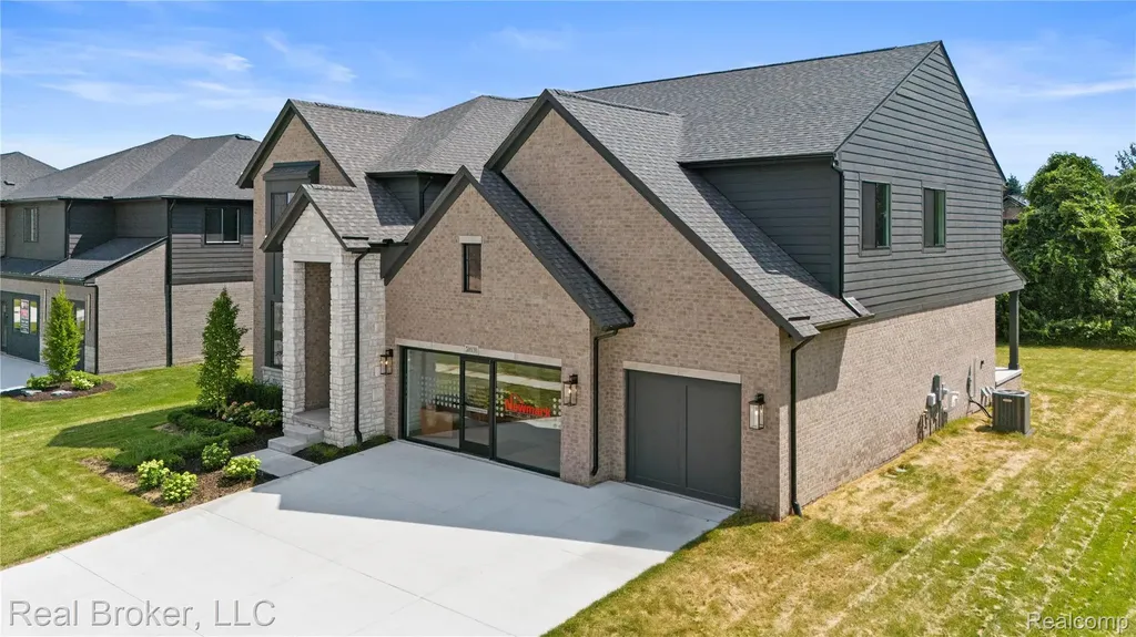 35704 Addison Drive New Baltimore City MI 48047
