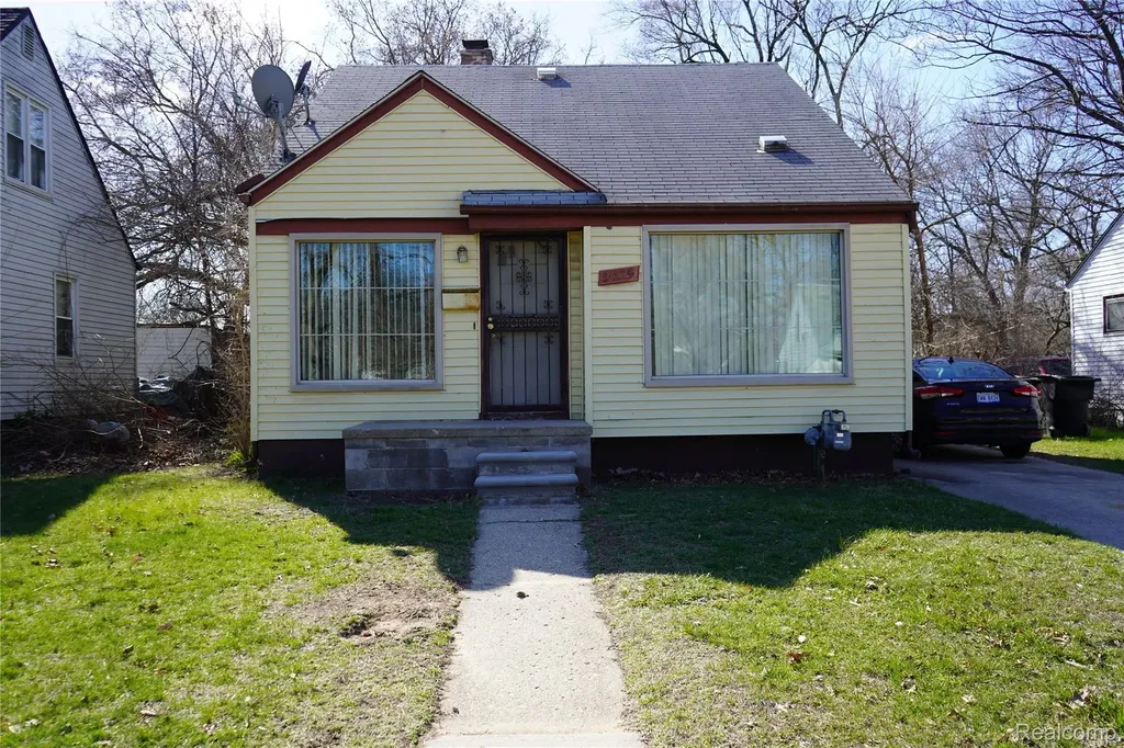 20115 Santa Barbara Drive Detroit City MI 48221