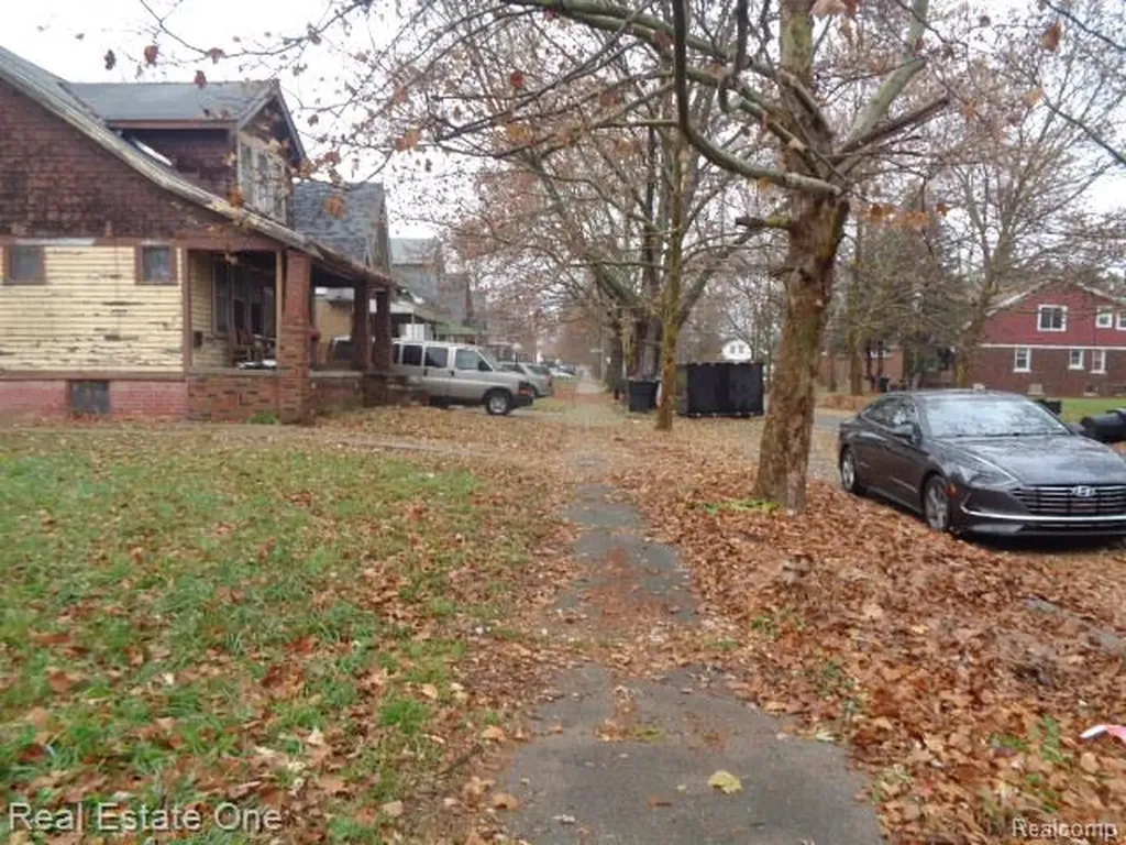 5277 Lenox Street Detroit City MI 48213