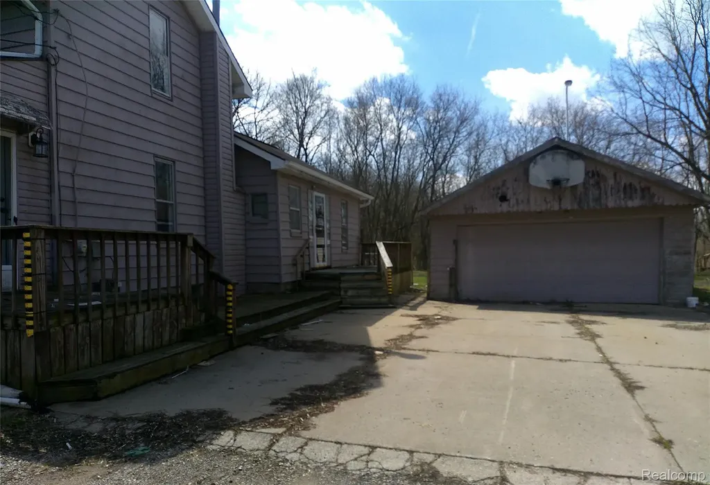 8405 N Vassar Road Genesee Charter Township MI 48458