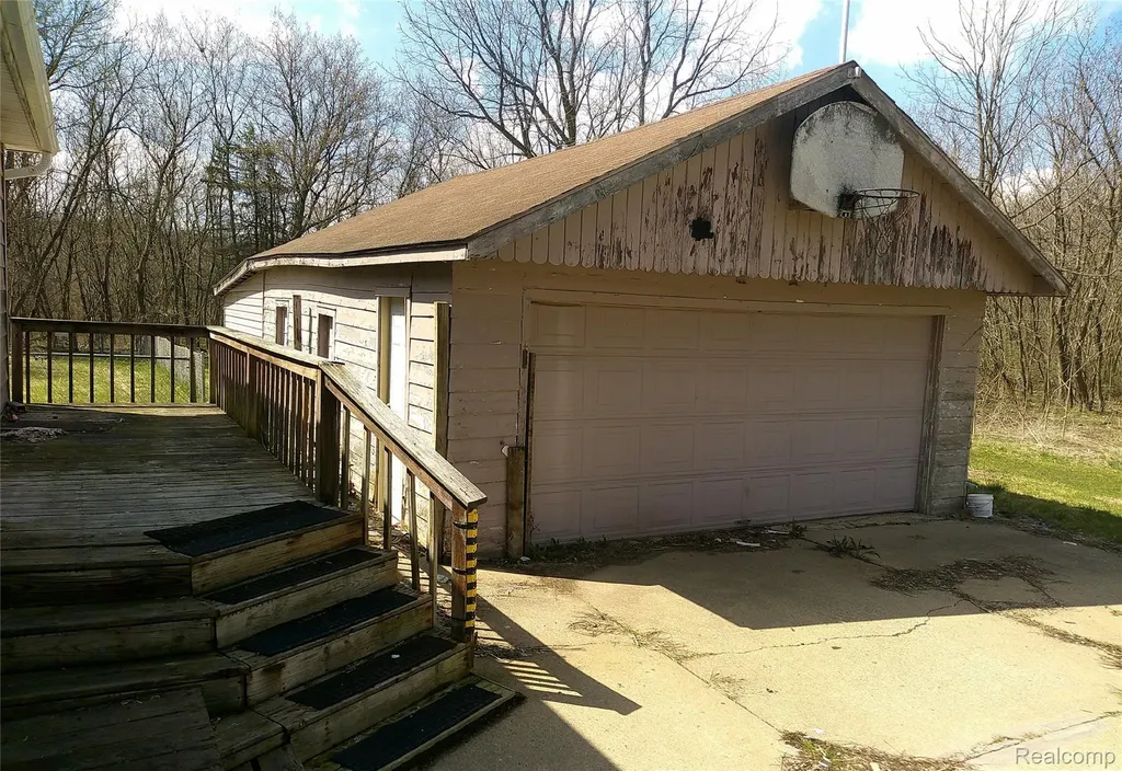8405 N Vassar Road Genesee Charter Township MI 48458