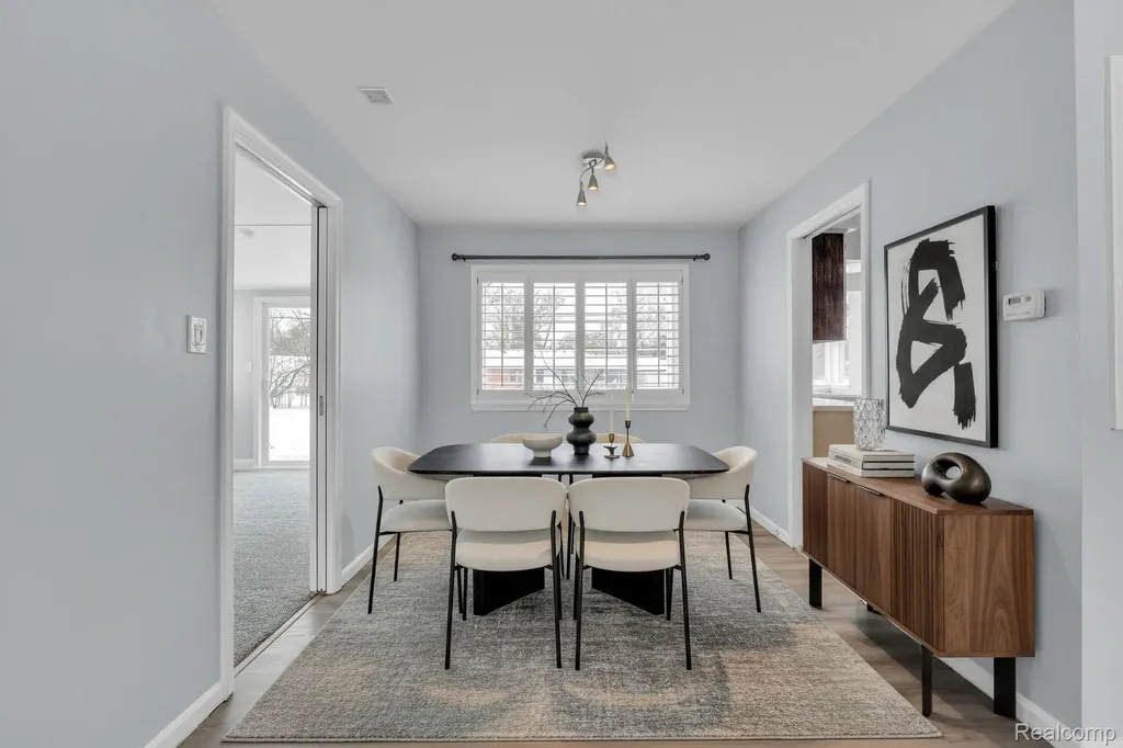 6576 Inkster Road West Bloomfield Charter Township MI 48322