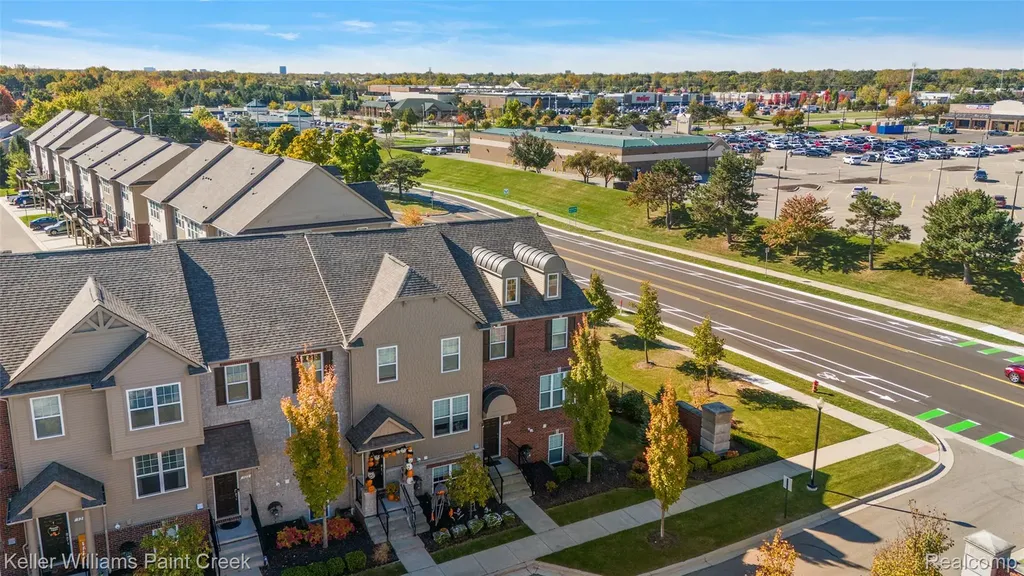 314 Glenhurst Rochester Hills City MI 48307