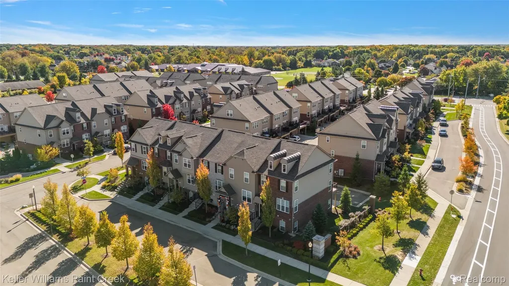 314 Glenhurst Rochester Hills City MI 48307