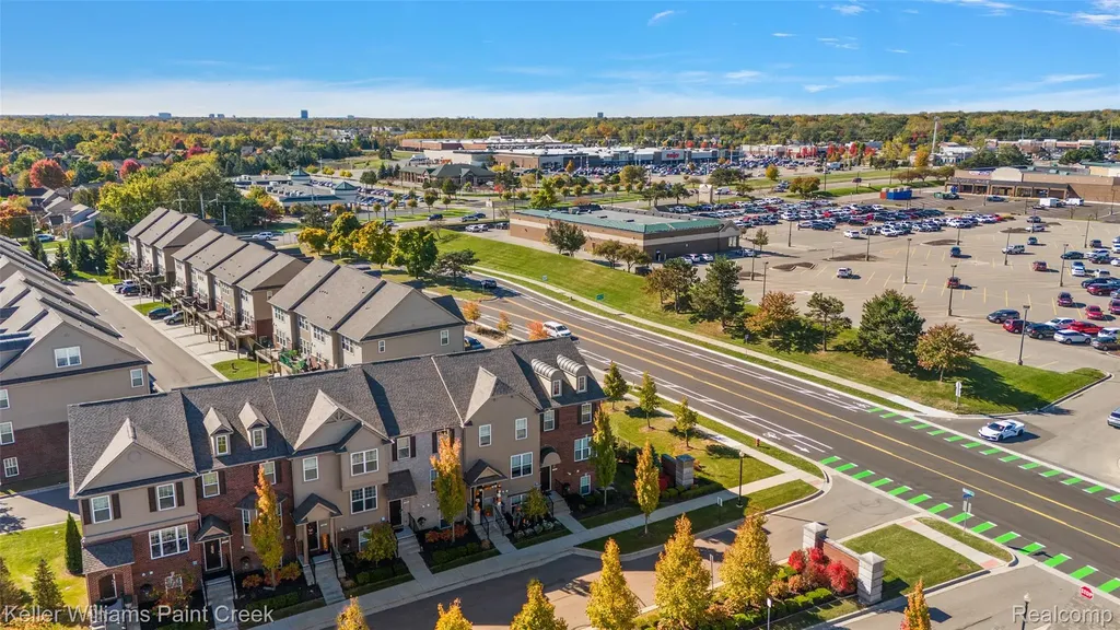 314 Glenhurst Rochester Hills City MI 48307