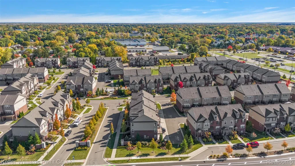 314 Glenhurst Rochester Hills City MI 48307