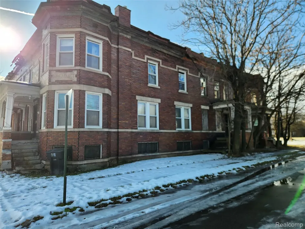 3095 17th Street Detroit City MI 48216