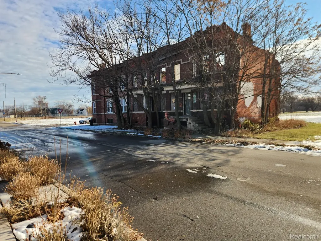 2515 Ash Street Detroit City MI 48208