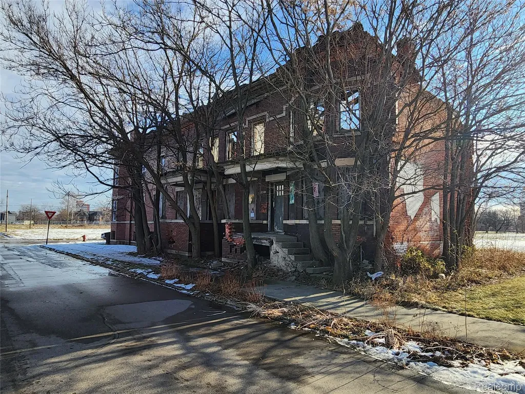 2515 Ash Street Detroit City MI 48208