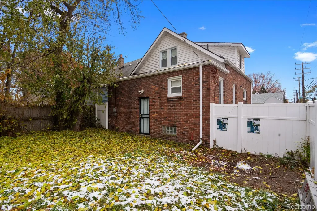 16252 Coyle Street Detroit City MI 48235