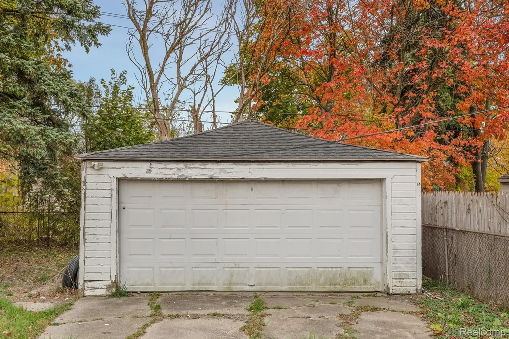 11454 Saint Patrick Street Detroit City MI 48205