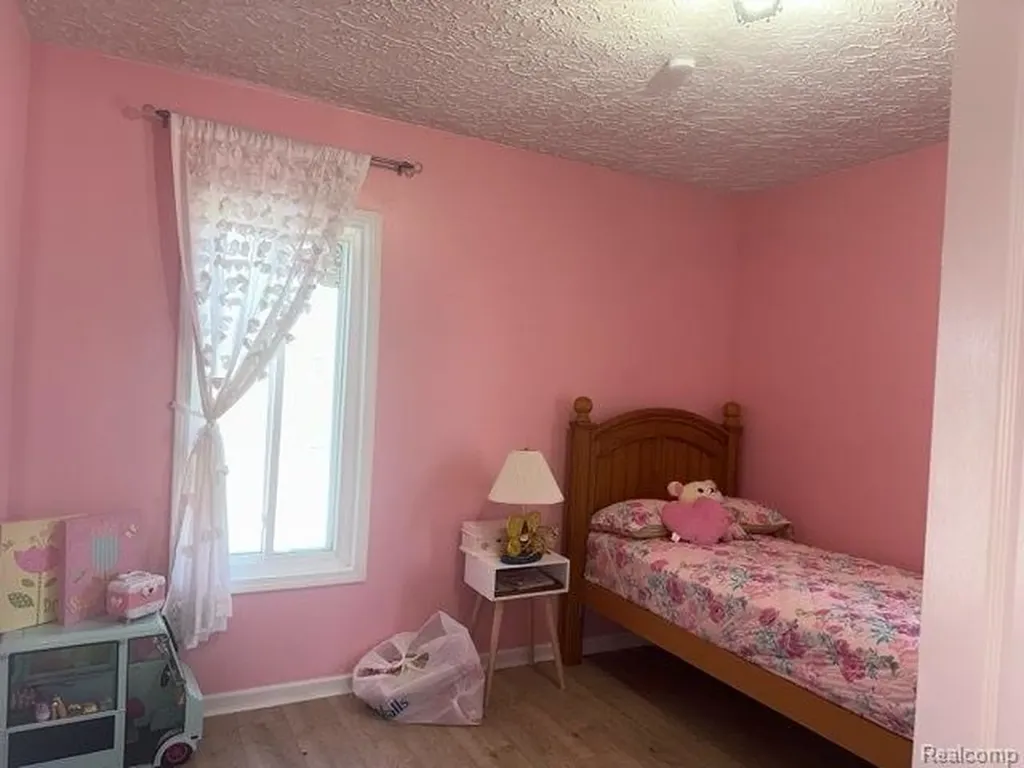 5340 Maplewood Street Detroit City MI 48204