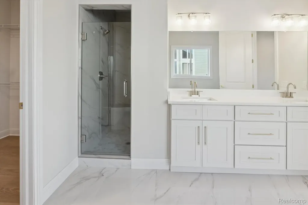 54791 Brenda Drive Macomb Township MI 48042