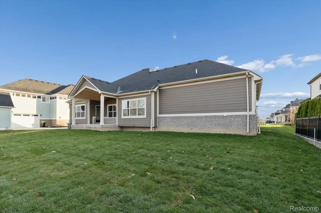 54791 Brenda Drive Macomb Township MI 48042