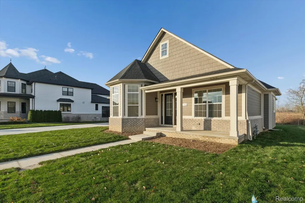 54791 Brenda Drive Macomb Township MI 48042