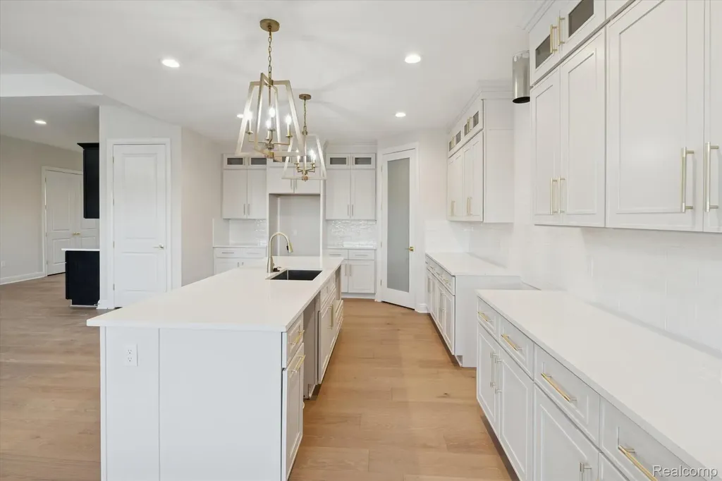 54791 Brenda Drive Macomb Township MI 48042