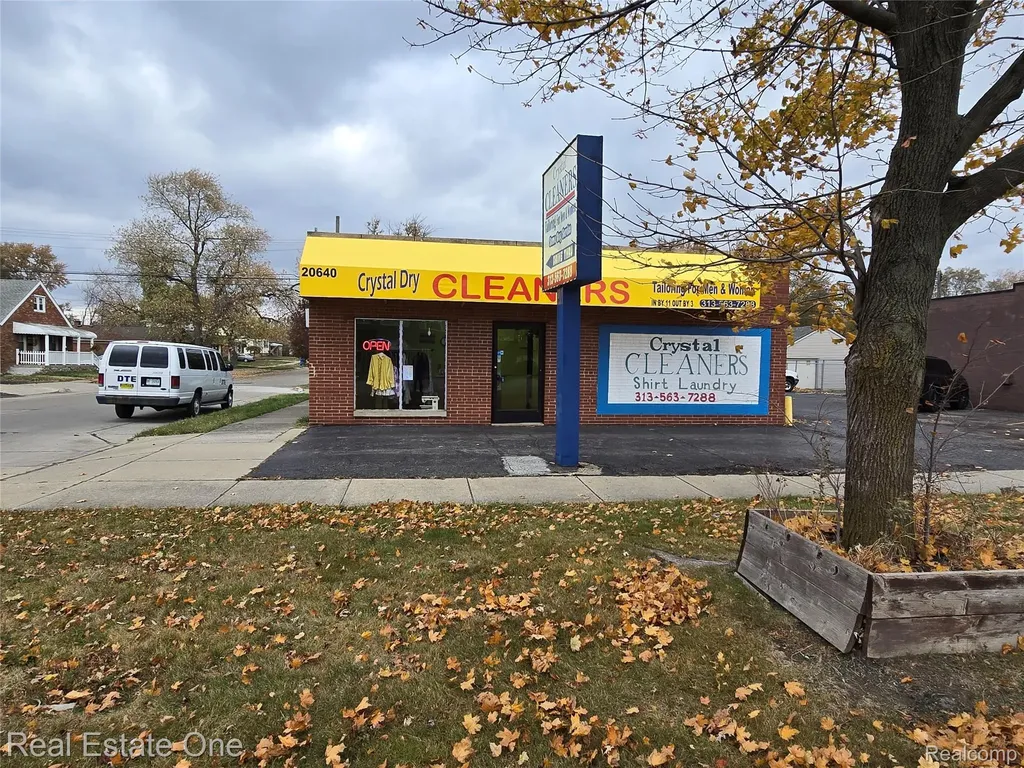20640 Van Born Road Dearborn Heights City MI 48125