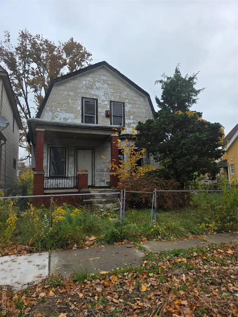 5852 Rohns Street Detroit City MI 48213