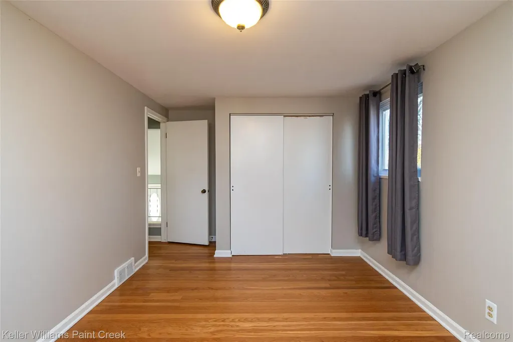 20355 Caniff Street Clinton Charter Township MI 48035
