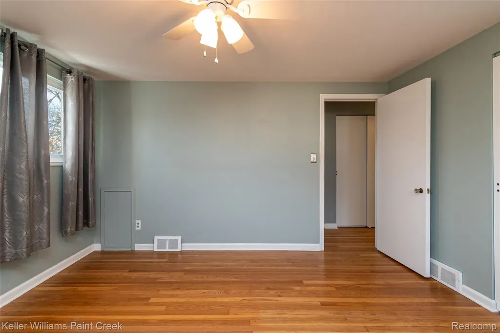 20355 Caniff Street Clinton Charter Township MI 48035
