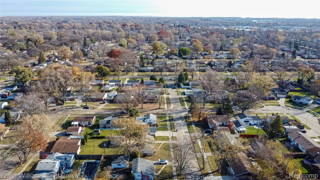 20355 Caniff Street Clinton Charter Township MI 48035