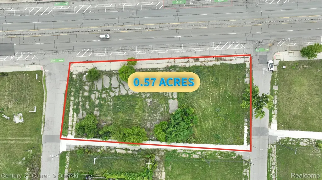 10921 E Jefferson Avenue Detroit City MI 48214