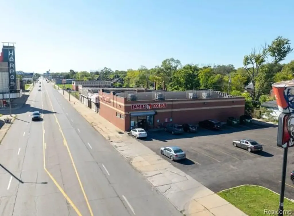 14305 Harper Avenue Detroit City MI 48213