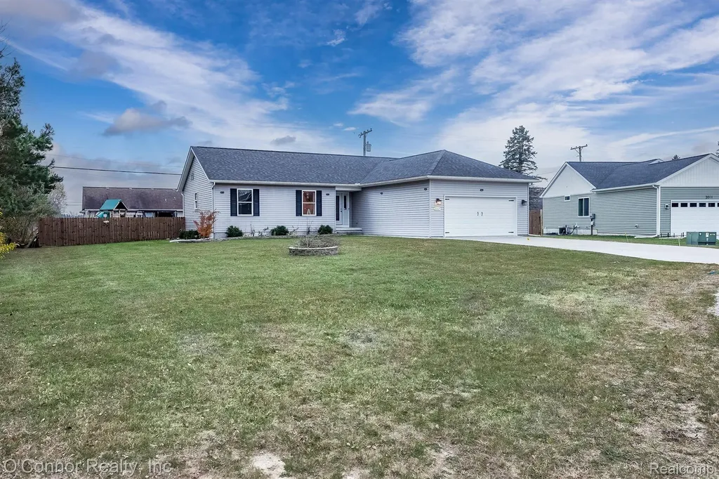 2007 Edward Lane E Kimball Township MI 48074