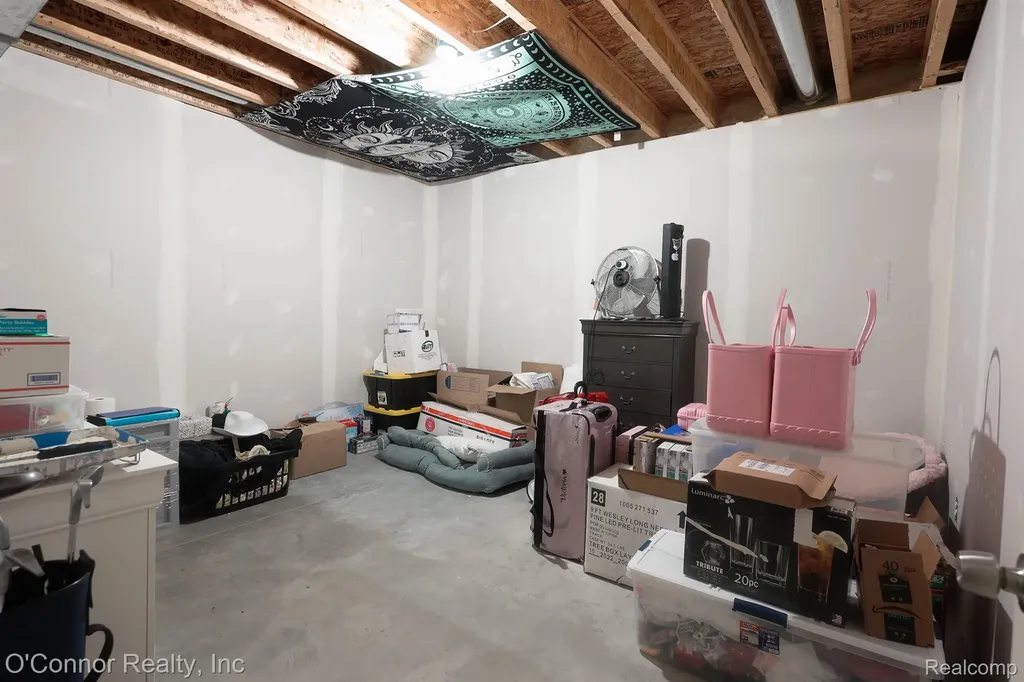 2007 Edward Lane E Kimball Township MI 48074