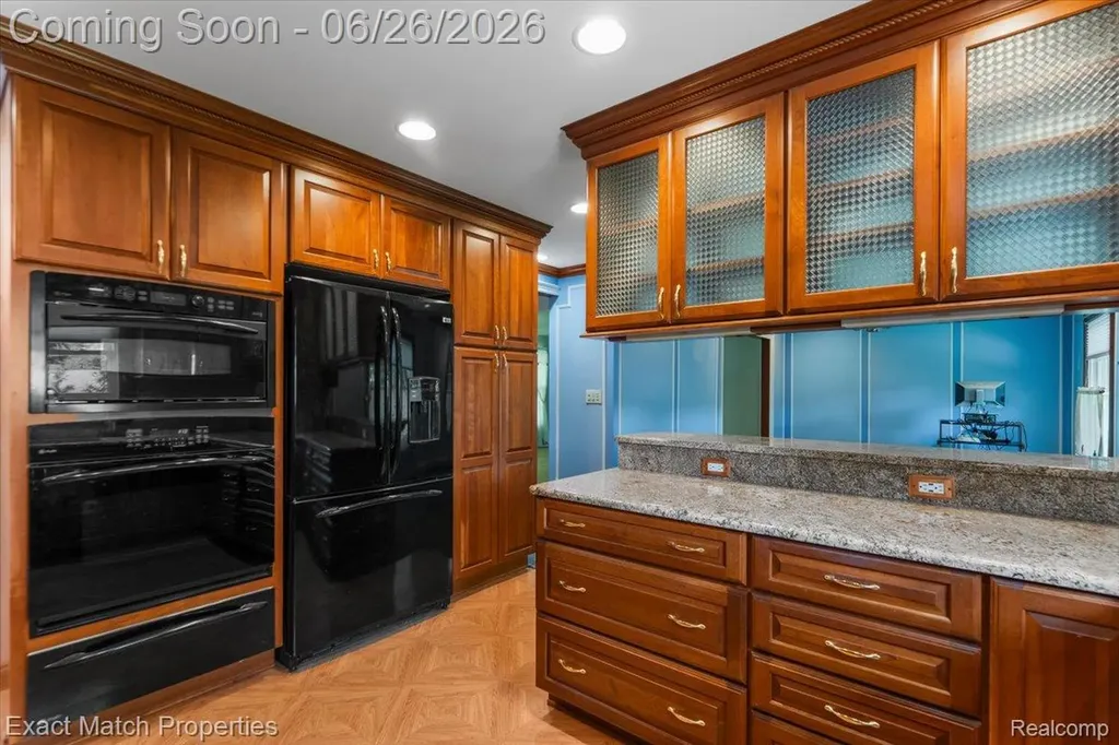 6737 Alderley Way West Bloomfield Charter Township MI 48322