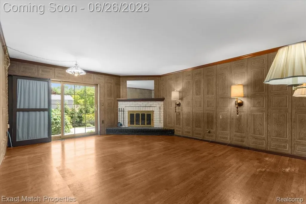 6737 Alderley Way West Bloomfield Charter Township MI 48322
