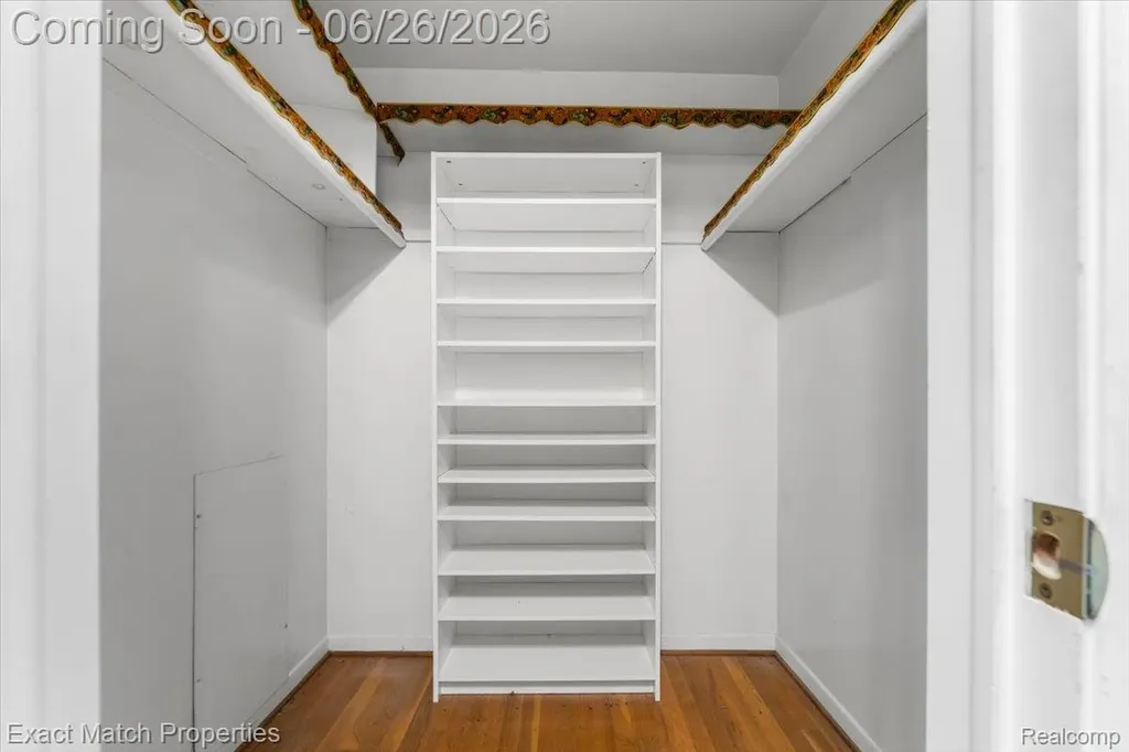 6737 Alderley Way West Bloomfield Charter Township MI 48322
