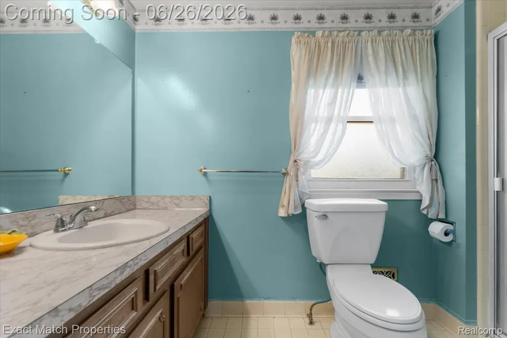 6737 Alderley Way West Bloomfield Charter Township MI 48322