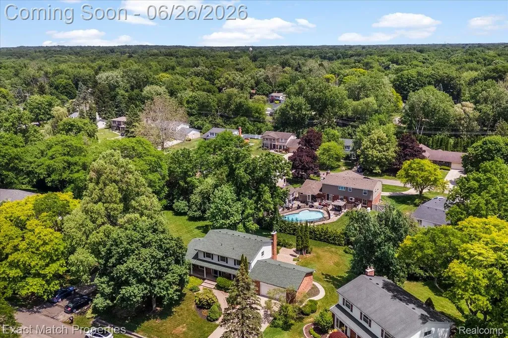 6737 Alderley Way West Bloomfield Charter Township MI 48322